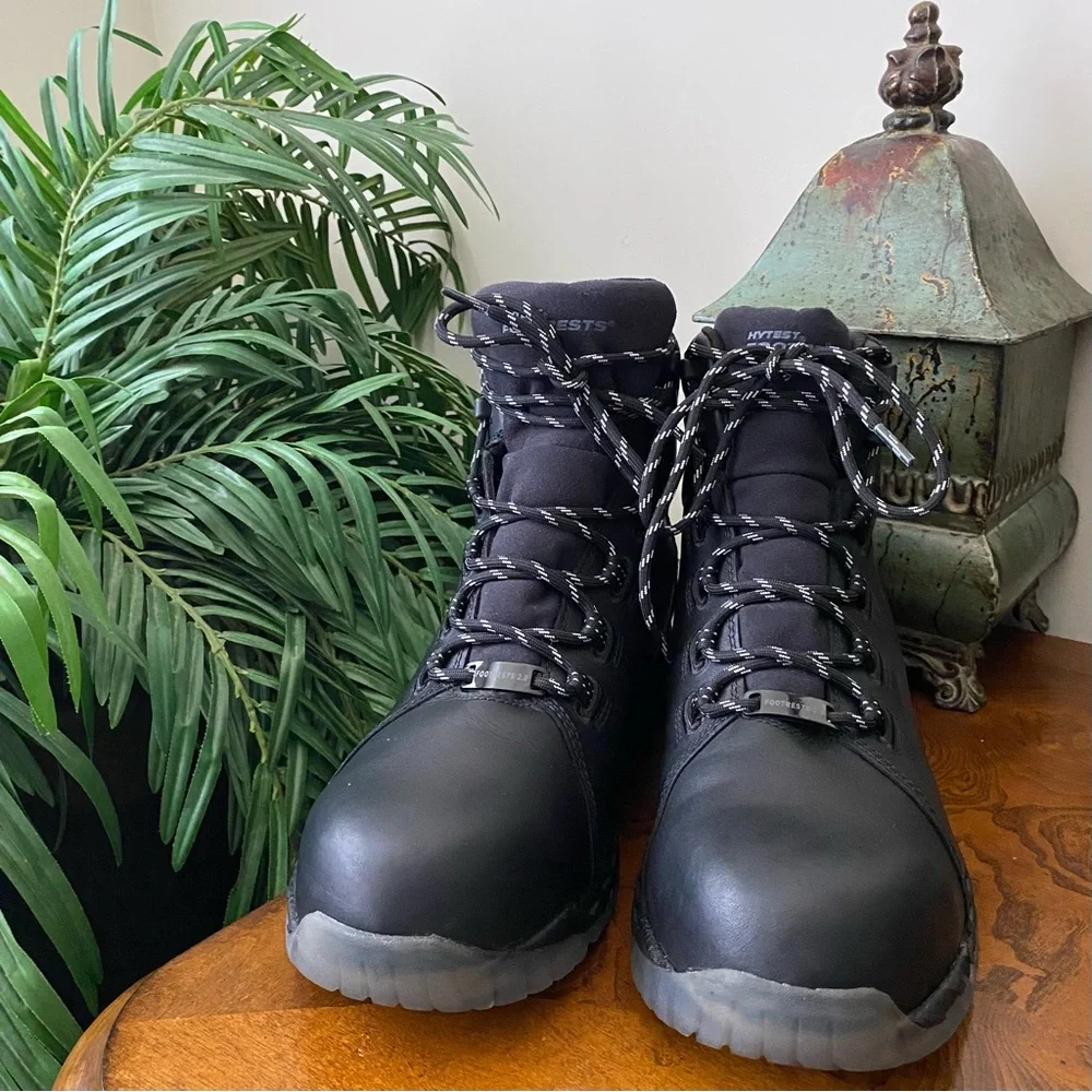 Footrests by Hytest Men's 2.0 Xergy WP Safety Boot